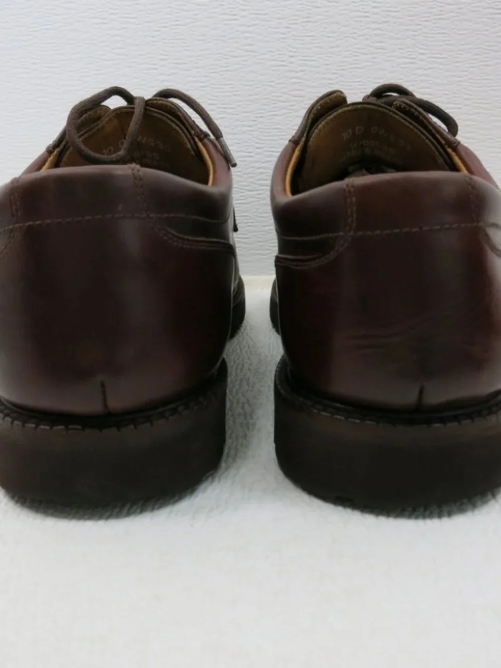 L. L. Bean Split Toe Oil Tanned Leather Casual Footwear Men's Shoes Oxfords 10
